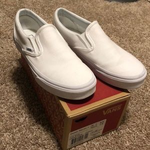 7.5 women sz white slip on vans